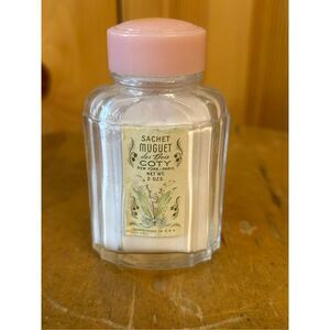 Vintage Coty Muguet des Bois 2 oz powder Decor (8276)